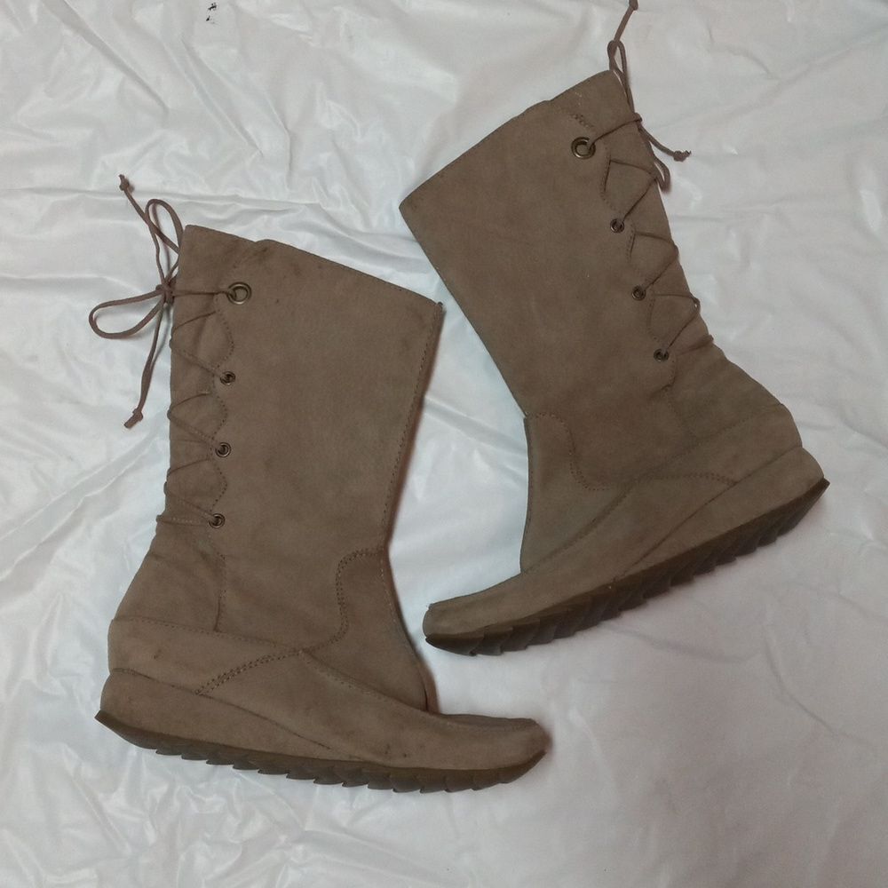 Hush Puppies Suede Mid Calf Boots Beige Zip Close Wedge Size  10